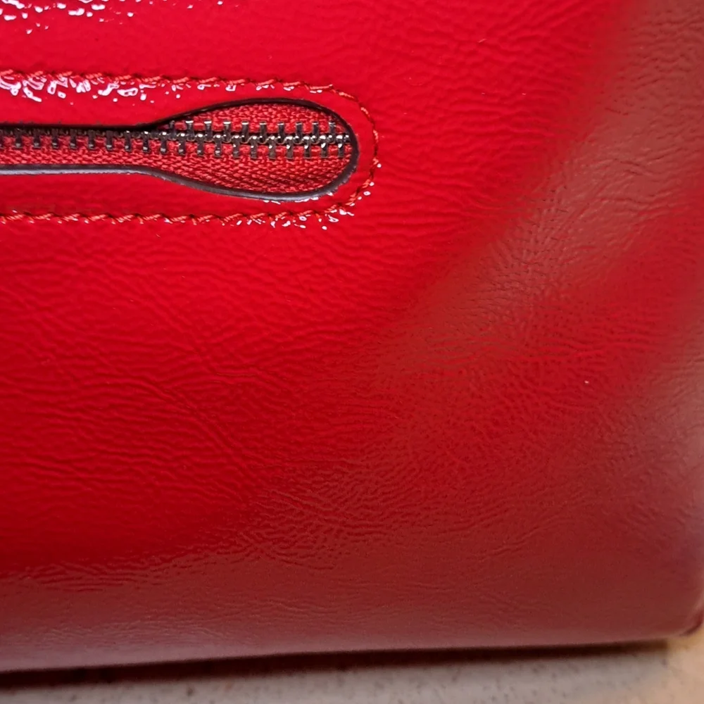 Coach Crinkle Crossbody Bag NWOT 2 charms
